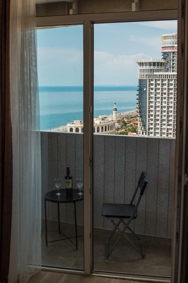 The Blue Perl 3 Apartment Batumi Exterior foto